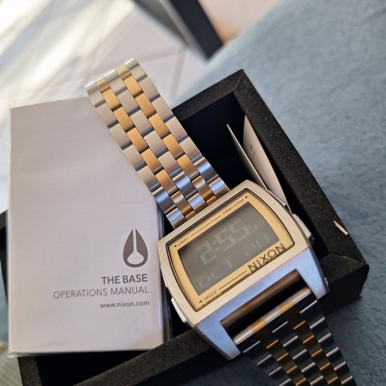 Nixon Montres: Nixon Watch – Neuf avec emballage d'origine à Burgdorf par Max681
