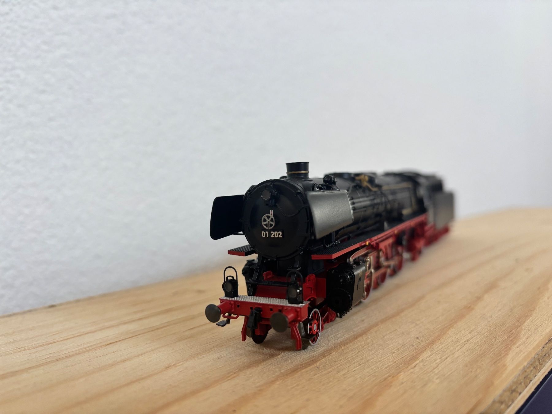 Märklin Modellini di ferrovie: Märklin BR 01 202 Pacific – Usato da Rapperswil BE venduto da Bueti_ 2