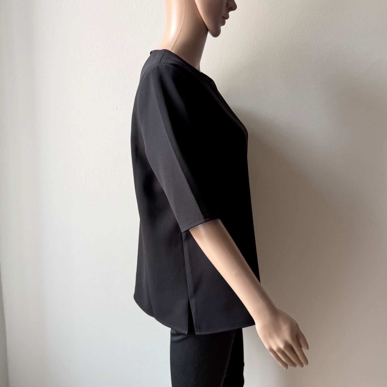 T-shirt: LAWRENCE GREY Shirt 🖤 – Usato da Zürich venduto da ClosetQueen 5