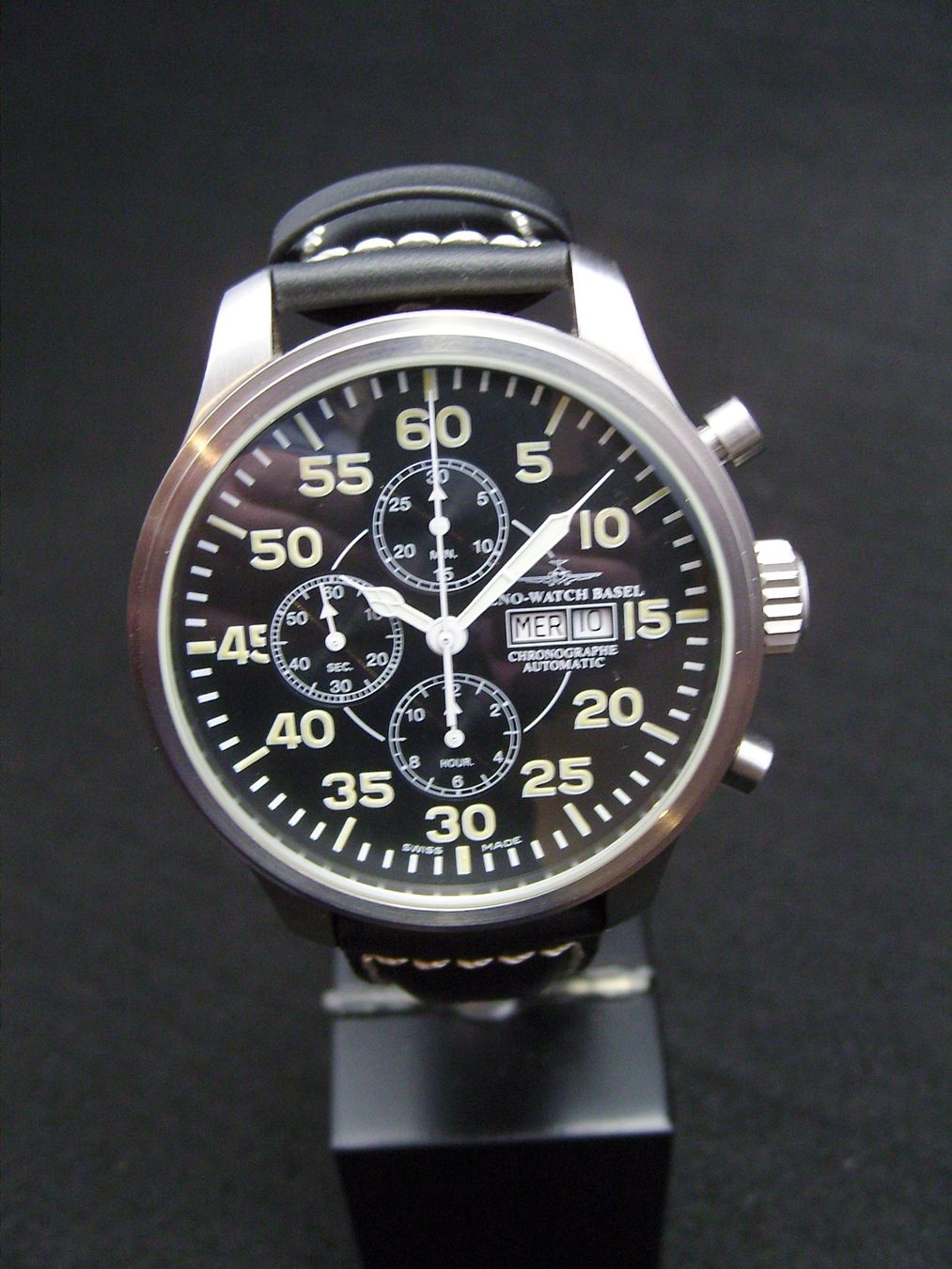 Zeno Uhren: Neuer Oversized Pilot Tachymeter Chrono Day-Date/ Automatik – Neu und originalverpackt aus Mels von niezie2002 2