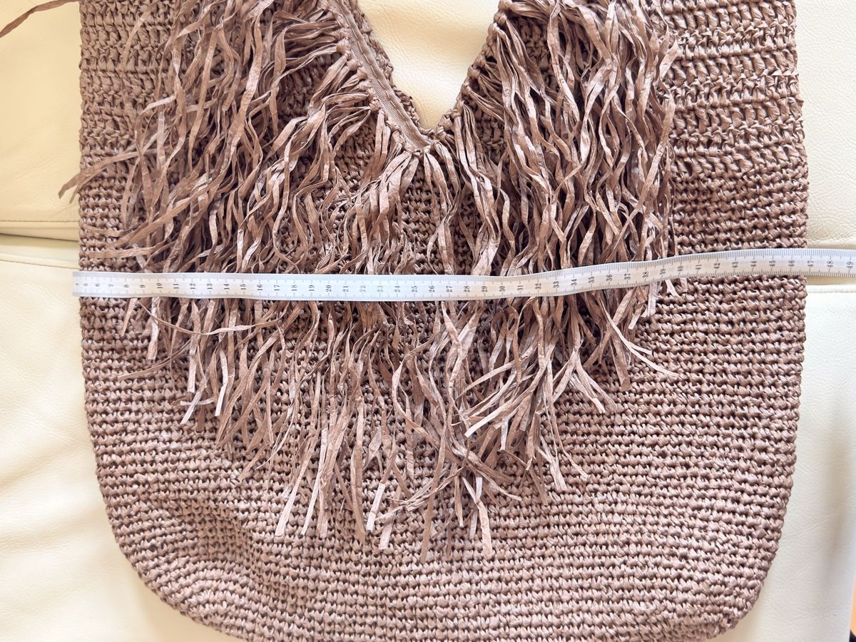 Borse da donna: Borsa in rafia  con frange - Handmade! – Nuovo e nell'imballaggio originale da Bellinzona venduto da bul_mvy5 7