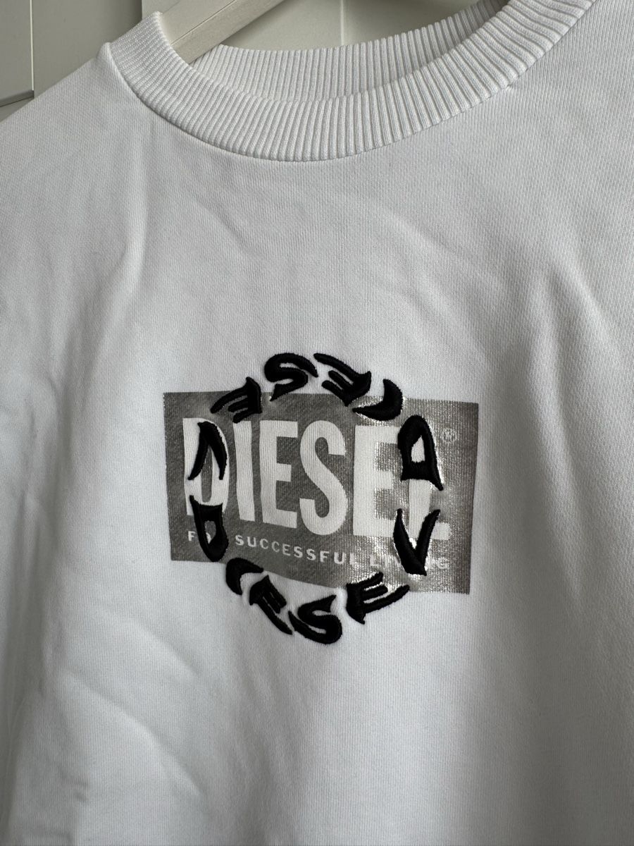 Diesel Maglioni & Felpe: Sweat DIESEL taille XS oversize – Nuovo (secondo la descrizione) da La Tour-de-Peilz venduto da noemieventeonline 1