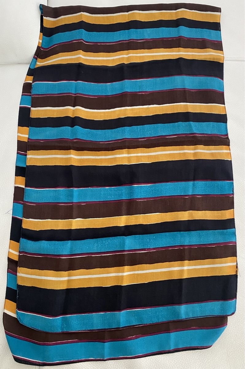 Foulard & Sciarpe: Seiden Schal 🌸 – Usato da Opfikon venduto da Luis144 1