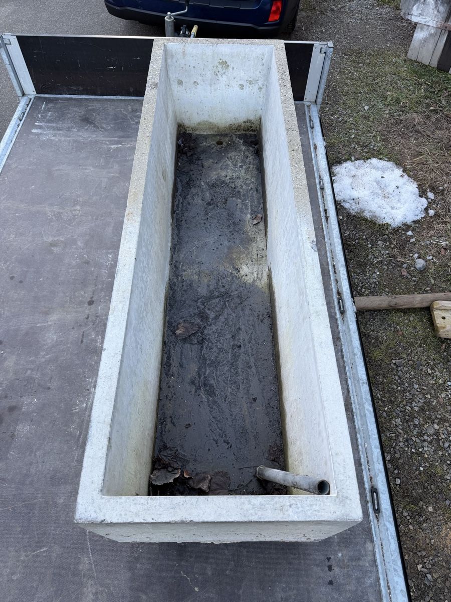 Stagni & Fontane ornamentali: Betonbrunnen – Usato da Maur venduto da viao 1