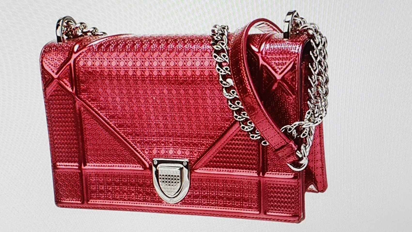 Dior Taschen für Damen: CHRISTIAN DIOR Medium Micro Cannage Diorama Schultertasche – Gebraucht aus Aarau von eretus