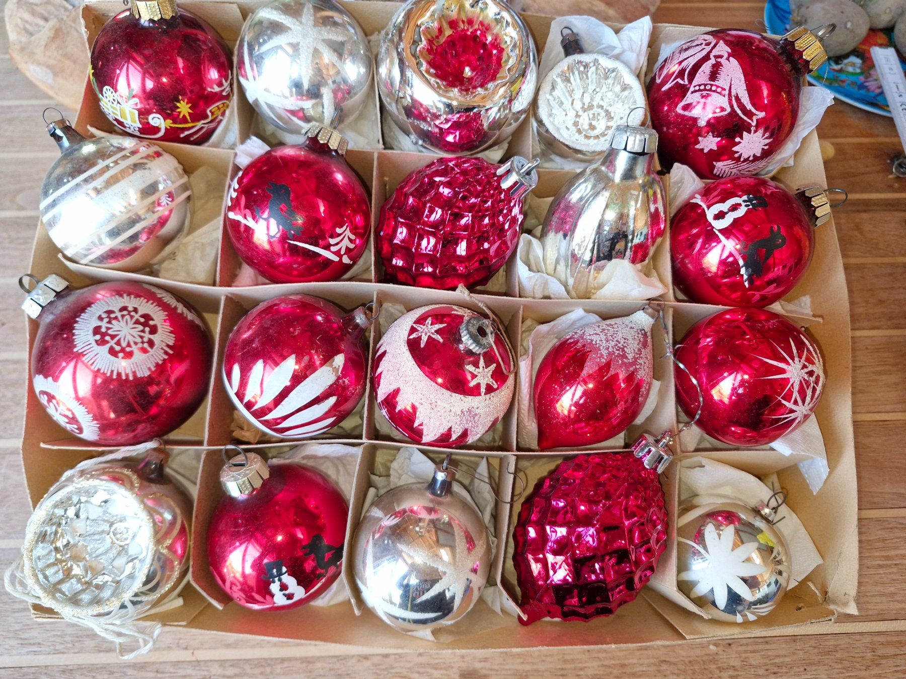 Toutes les décorations: alter Christbaumschmuck – D'occasion à Guarda par rue_bpd7