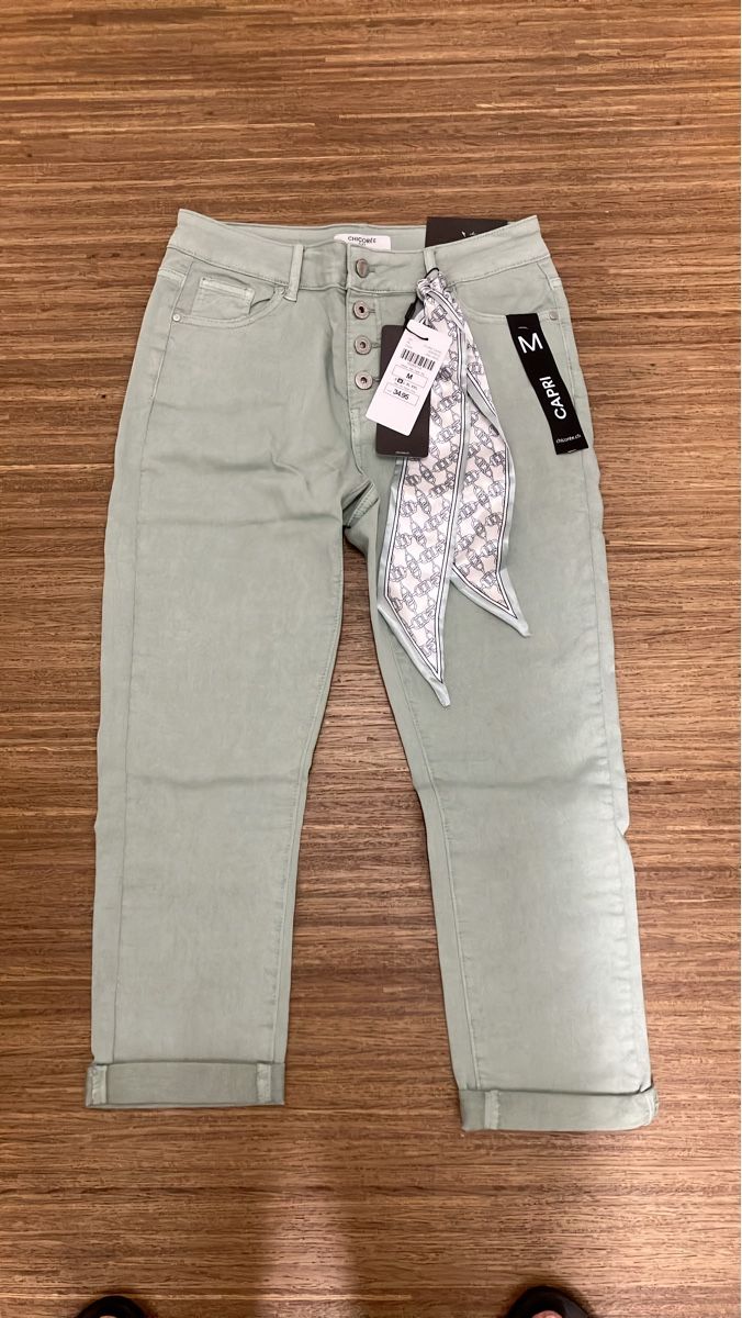 Pantaloni: Damen Capri Hose mint Grösse M mit Band – Nuovo e nell'imballaggio originale da Ruggell venduto da VegasGirl