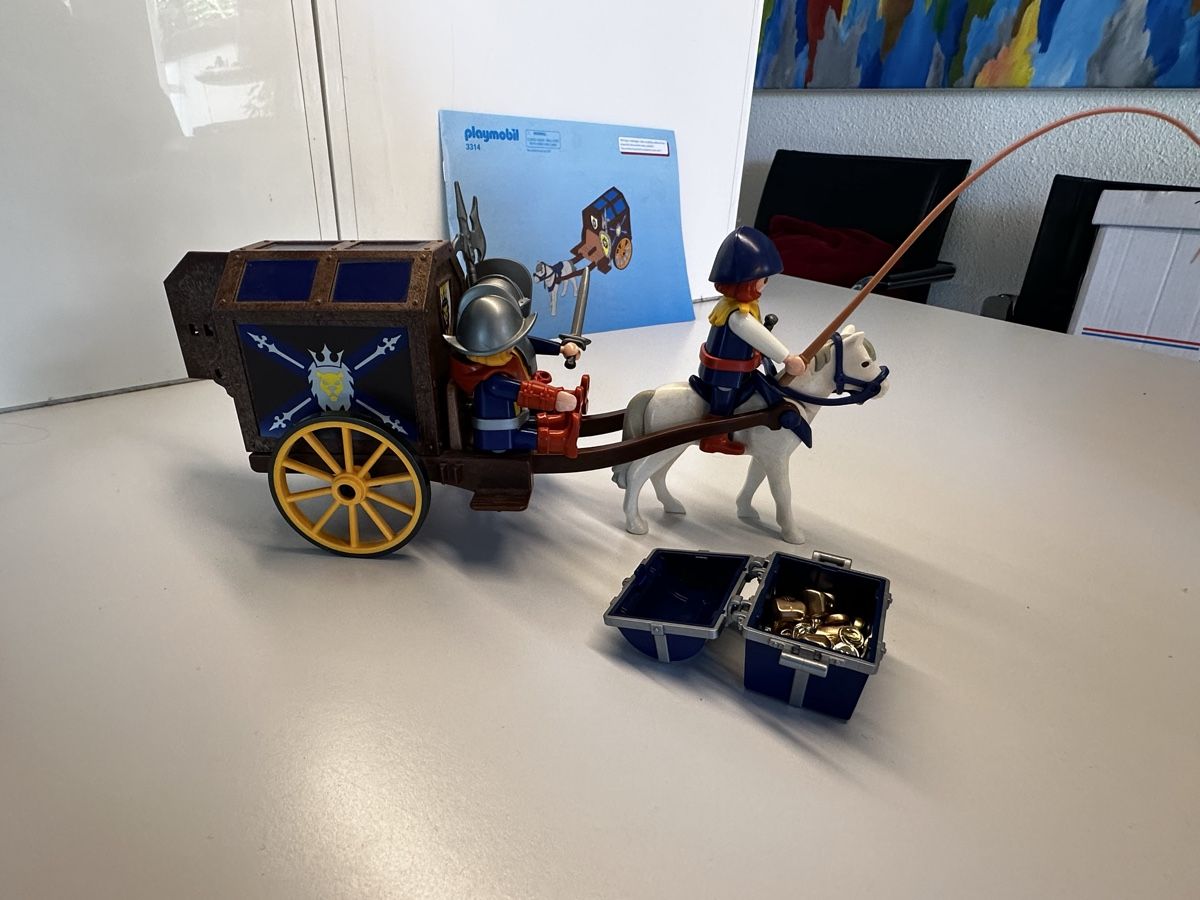 Playmobil Giocattoli: Playmobil Ritter Set mit Kutsche gebraucht – Usato da Solothurn venduto da tab_8zc7 5