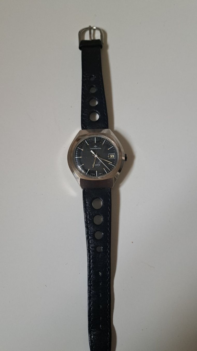 Continental Orologi: Montre Continental electronic bracelet cuir noir ... – Usato da Clarens venduto da mig_f5z9