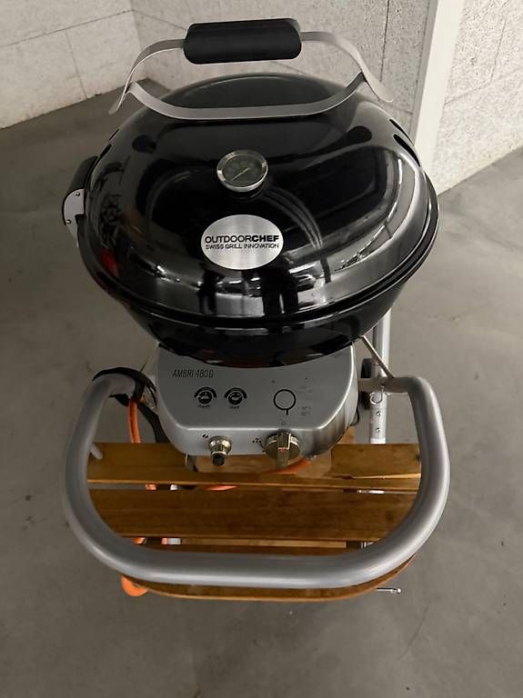 Outdoorchef Grils: Grill Outdoorchef AMBRI 480 – D'occasion à arbon par dakin