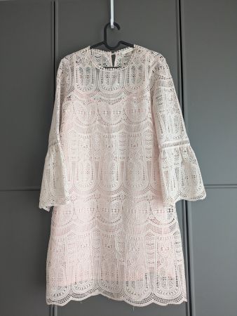 Spitzenkleid leicht rosa Gr. 38