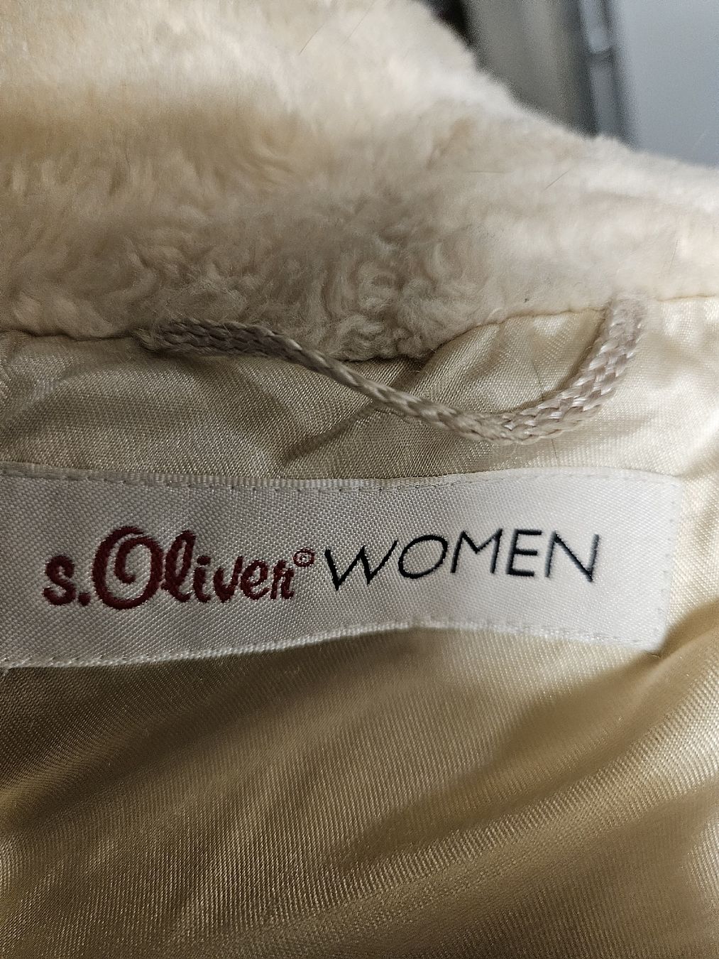 S.Oliver Cappotti: S.Oliver Damen Winter Jacke, Grösse 36, – Usato da Rorschach venduto da TimelessTrading 3