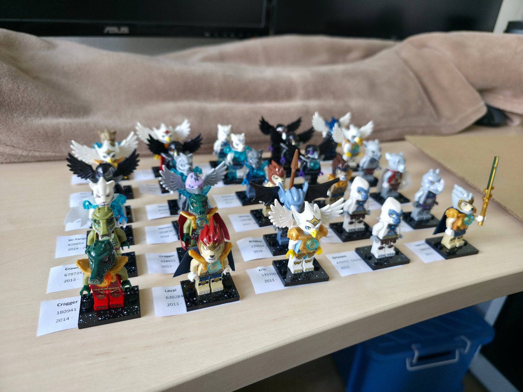 Lego Giocattoli: 30 Stück Lego Chima Minifiguren – Usato da Grüningen venduto da snaps