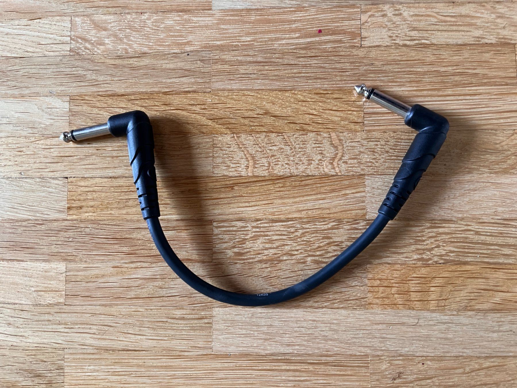 Cavi: Jack Mono Kabel beidseitig angewinkelt – Usato da Bern venduto da PJB