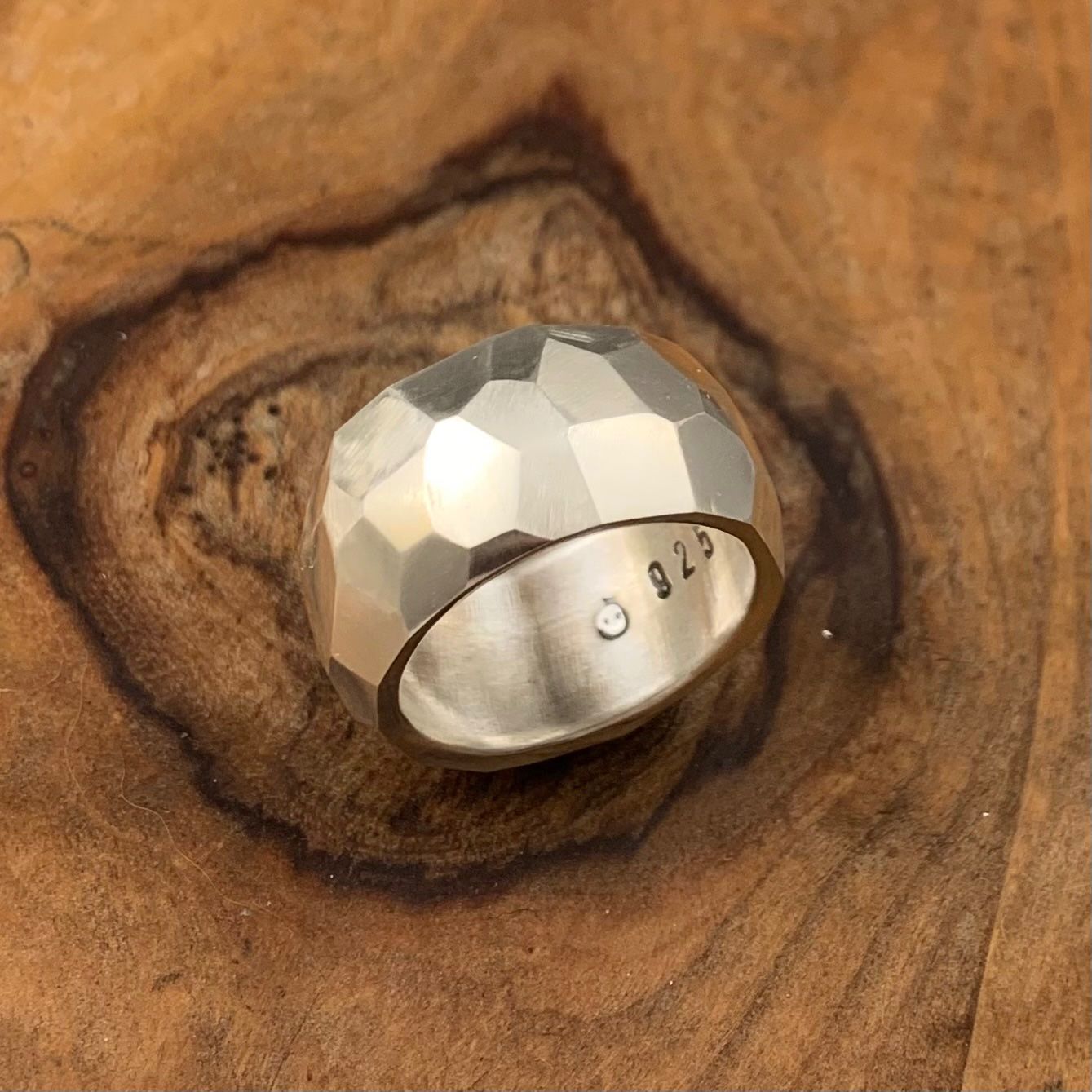 Ringe: Silberring Facettiert Gr.57 – Neu (gemäss Beschreibung) aus Thun von Svonskj