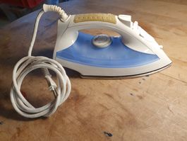 Fust Primotecq DB 800 Bügeleisen 1800W