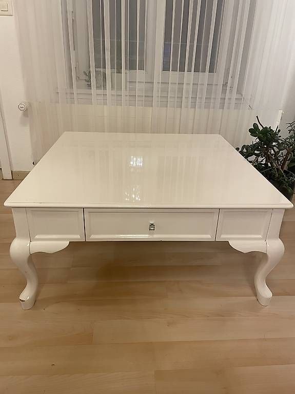 &Tradition Tavoli: Couchtisch/ Salontisch – Usato da sulgen venduto da Kaya34