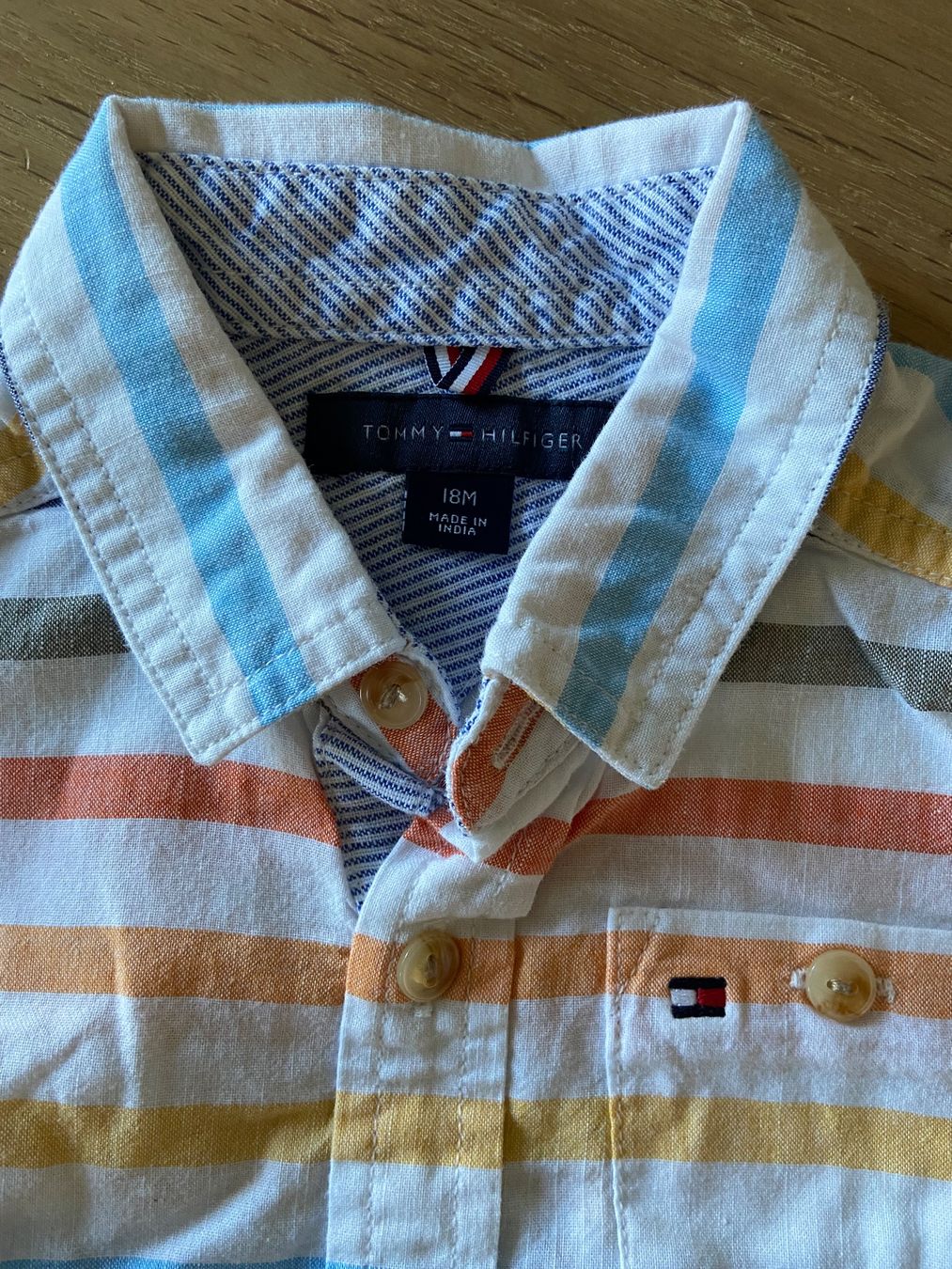 Tommy Hilfiger Camicie, Top & T-shirt: Tommy Hilfiger Hemd 18 Monate – Usato da Muttenz venduto da nataschasia 1