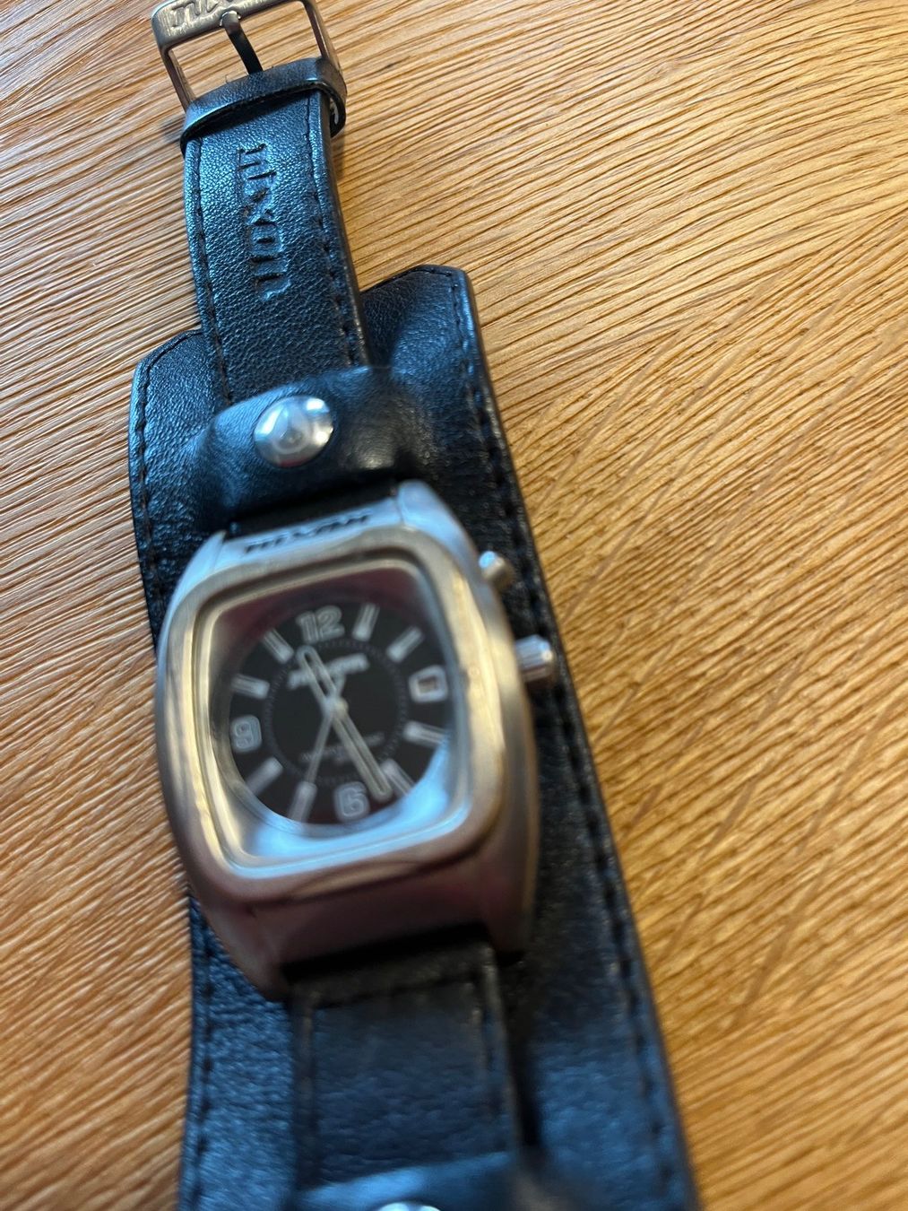 Nixon Orologi: Armbanduhr /// Nixon – Usato da Brittnau venduto da Zofigerin 2