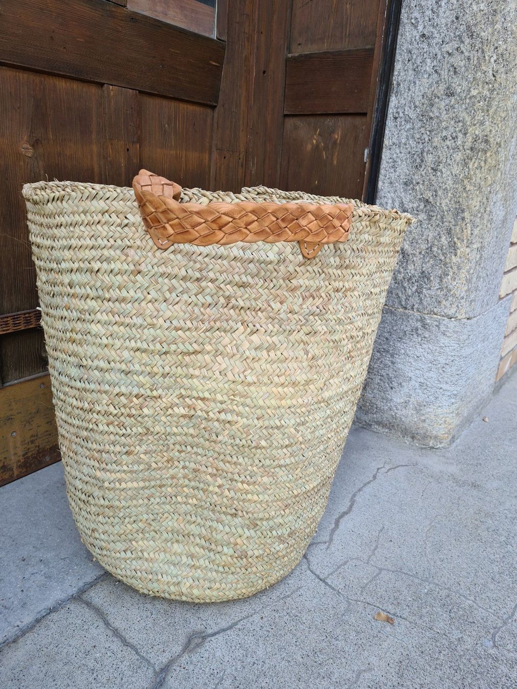 Cesti per biancheria: Korb: Wäschekorb mit Lederhenkeln – Nuovo (secondo la descrizione) da Romanshorn venduto da Rachacha