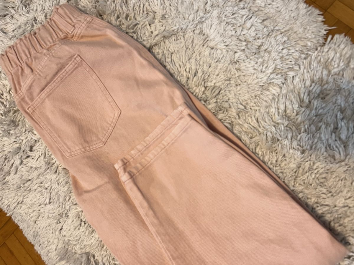 H&M Jeans: Jeans  – Nuovo e nell'imballaggio originale da Moudon venduto da cin_6rxj 2