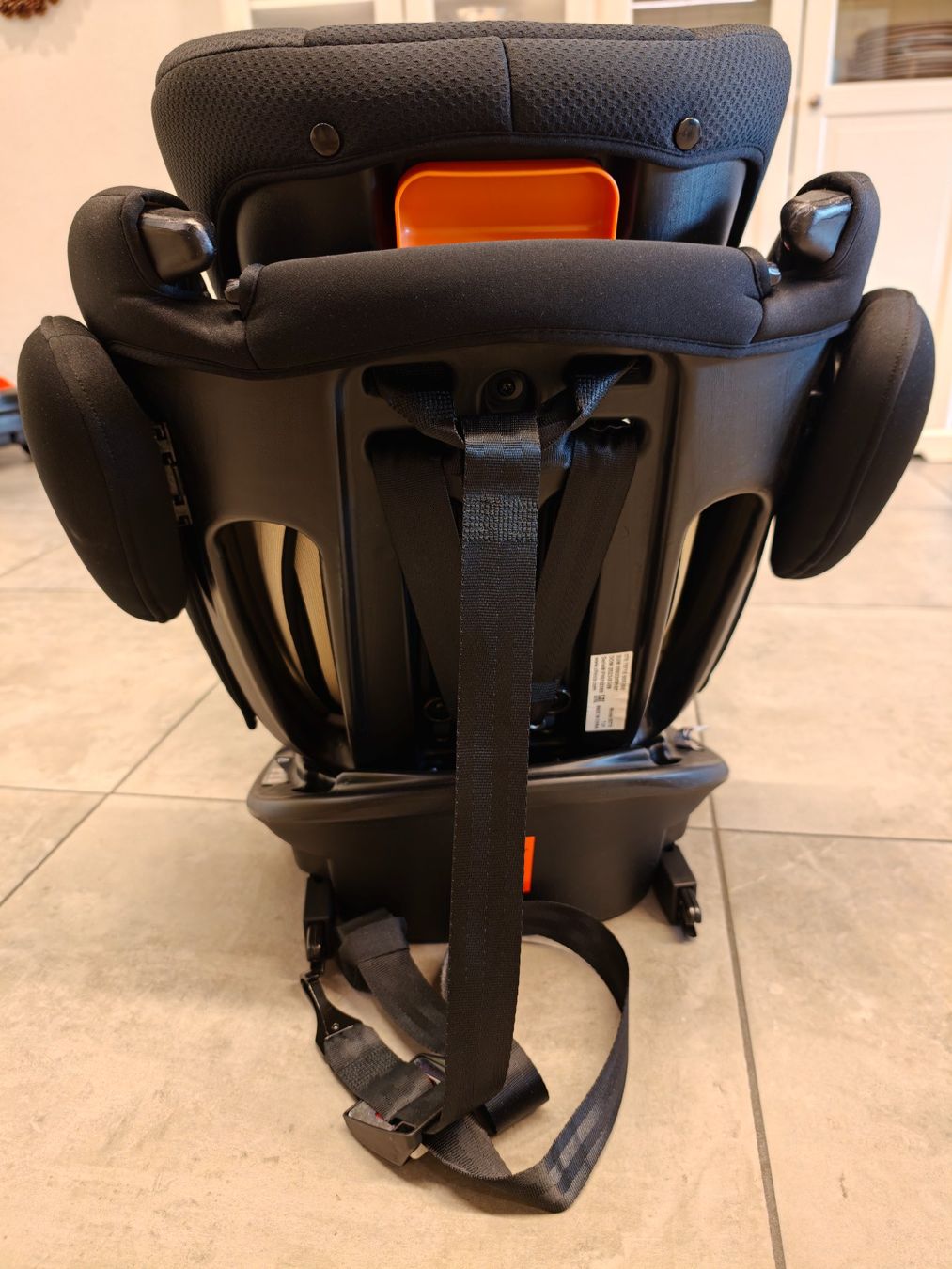 Chicco Auto-Kindersitze: Chicco Kindersitze 2x – Gebraucht aus Aeschlen von MFZB89 2