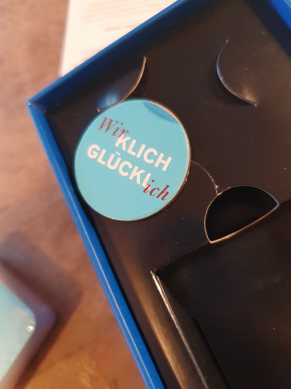 Bücher: Dumont - Eine Schatzkiste voll Glück – Gebraucht aus Zürich von dialout 4