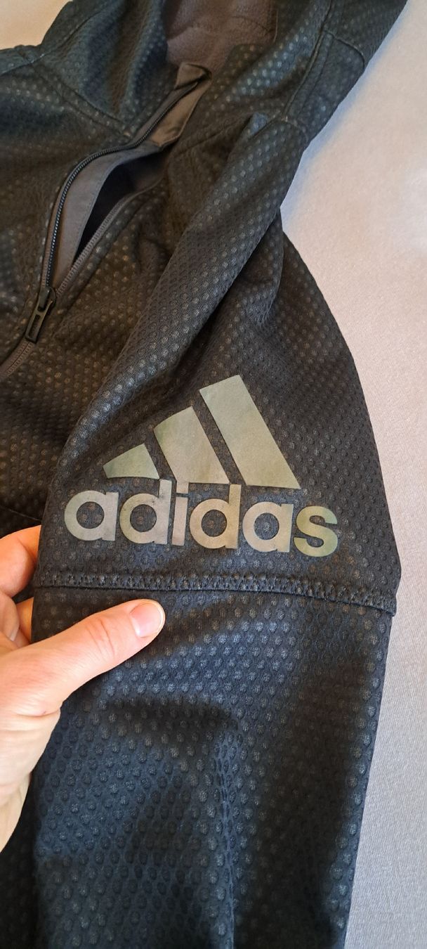 Adidas Jacken: Adidas Laufjacke Softshell Grösse M Damen – Gebraucht aus Hombrechtikon von Atroms47 2