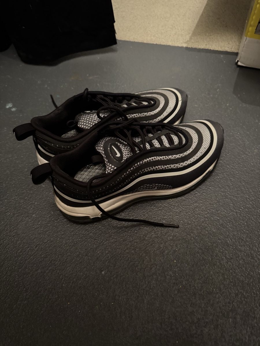 Nike Herrenschuhe: Nike Airmax 97 Grösse 38.5 – Neu (gemäss Beschreibung) aus Zürich von Verkaeufer12345
