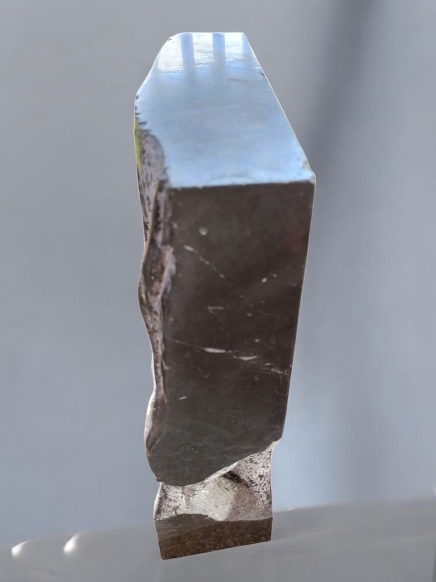 Minerali & Pietre curative: Sculpture Pierre Oulevay – Usato da Lausanne venduto da Csamadhi 4