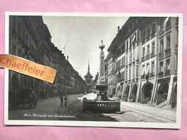Bern, Kramgasse mit Zeitglockenturm