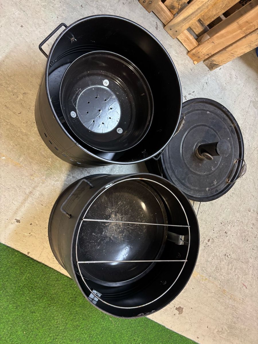 Griglie: Grilltonne Multifunktion Holzkohlengrill – Usato da Zug venduto da Biki72 7