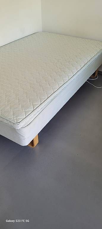 Letti:  Bett 120×200  mit Topper – Usato da bellmund venduto da aapeli 3