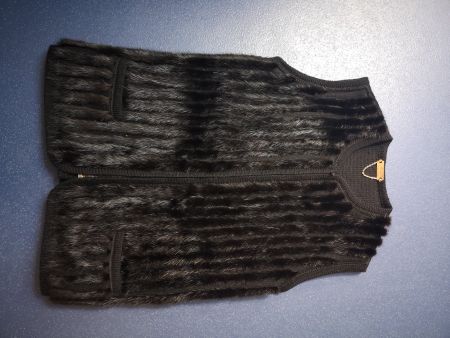 Gilet mit Fellapplikation M