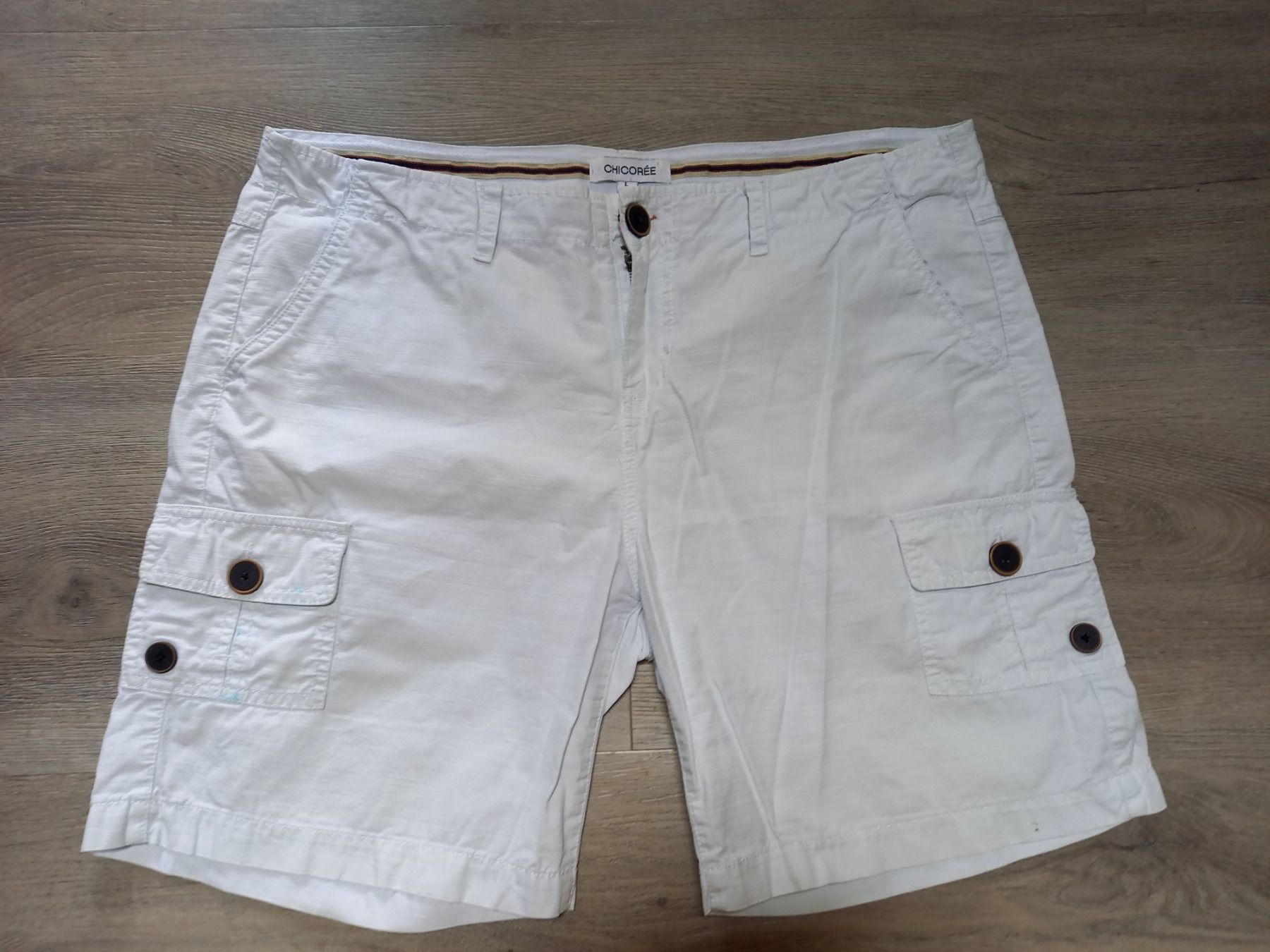 Pantaloni: Kurzhose  L – Usato da Bätterkinden venduto da Elefantenzoo