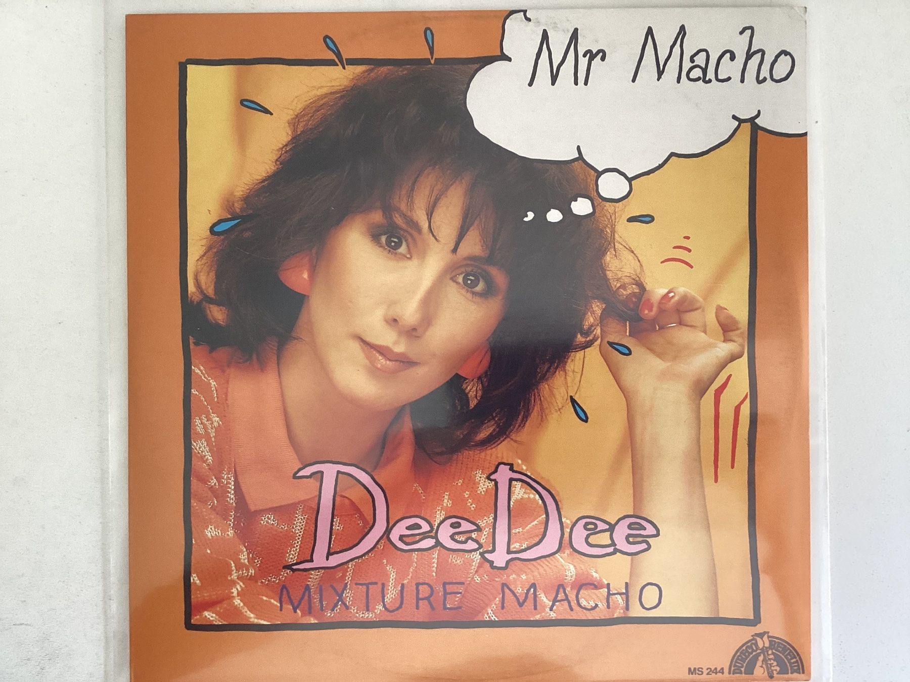 Schallplatten: Dee Dee Maxi-Single - Mr. Macho – Gebraucht aus Gutenswil von Hamzian