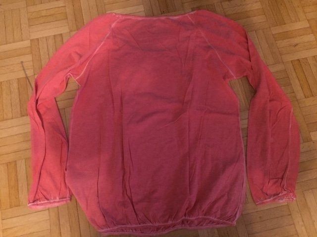Maglioni & Felpe: Damen Pullover Grösse 42 – Usato da Emmen venduto da Aribini 1