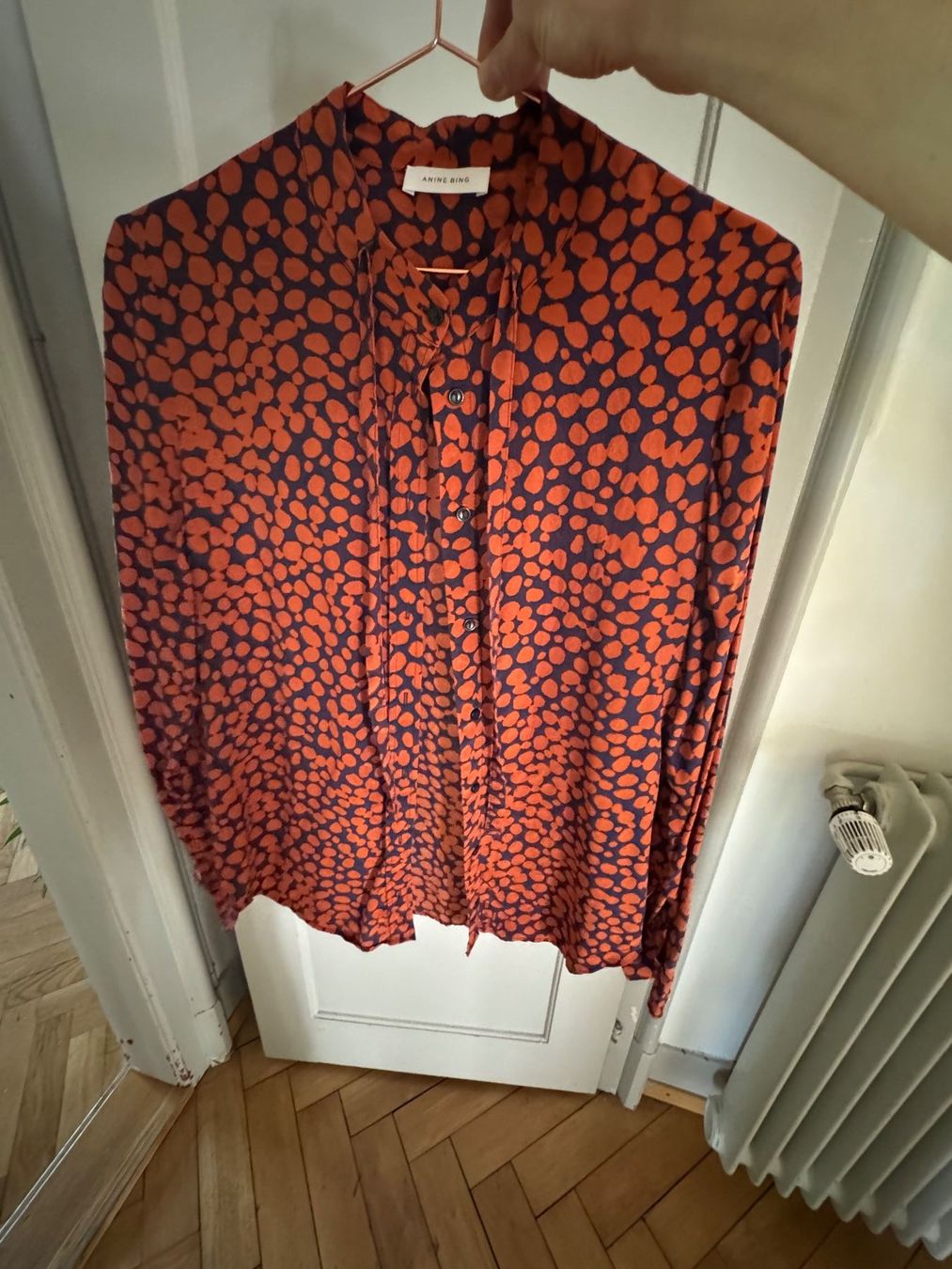 Anine Bing Blusen: ANINE BING Seidenbluse, 100 % Seide, Grösse S – Gebraucht aus Wabern von coody33