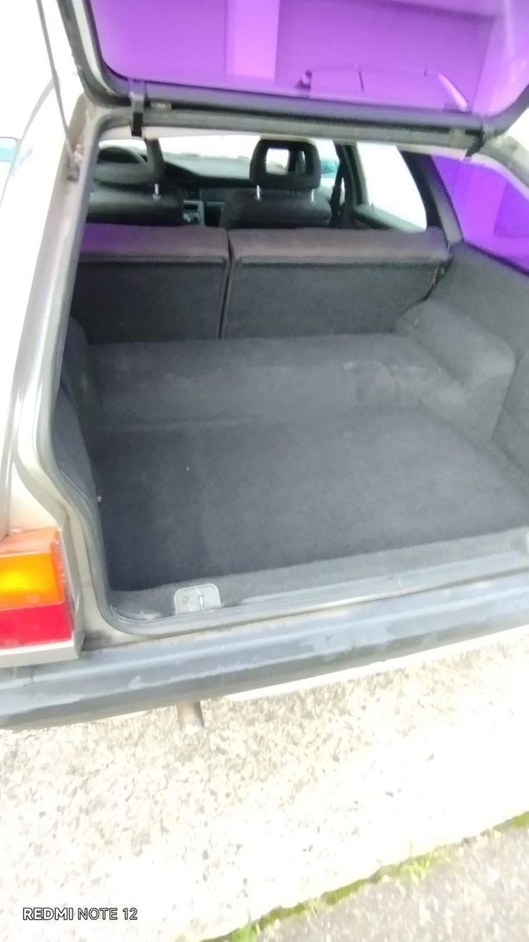 Audi Automobili: Audi 100 Avant Kombi ab Platz – Usato da Untersiggenthal venduto da Zoe88 3