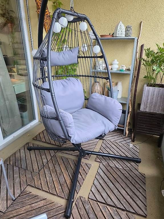 Poltrone pensili da giardino: Hängesessel mit kissen Schauckelsessel – Usato da Hinwil venduto da Superman117
