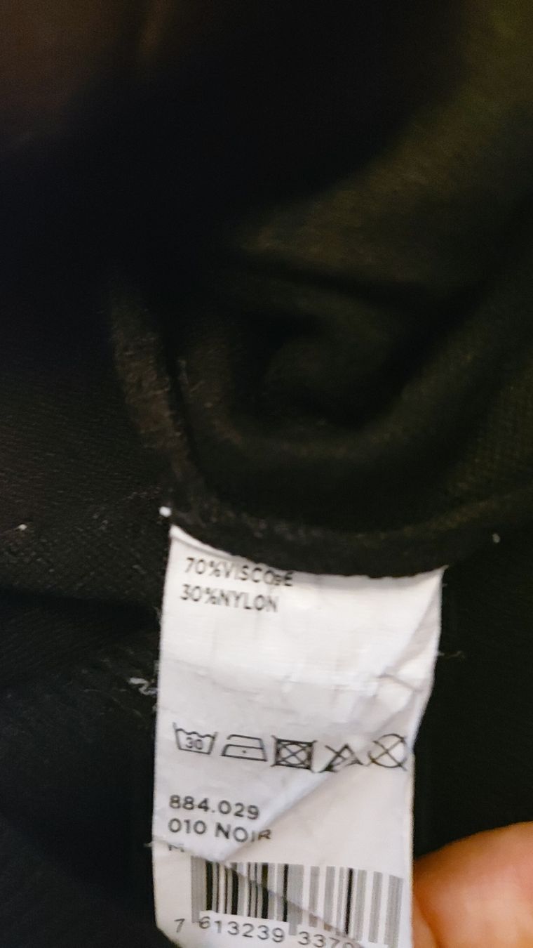 Yes Or No Jacken: Cardigan schwarz Viskose - Gr. M – Gebraucht aus Pfäffikon ZH von siae 2