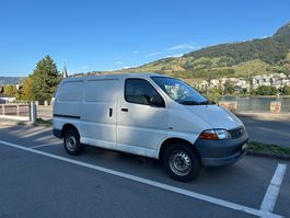 Toyota Hiace D-4D ab 1 Franken
