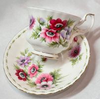 Royal Albert Blume Monat March Tee/Kaffee Tasse 1970