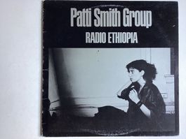 Patti Smith Group LP - Radio Ethiopia ( OIS Schlecht)
