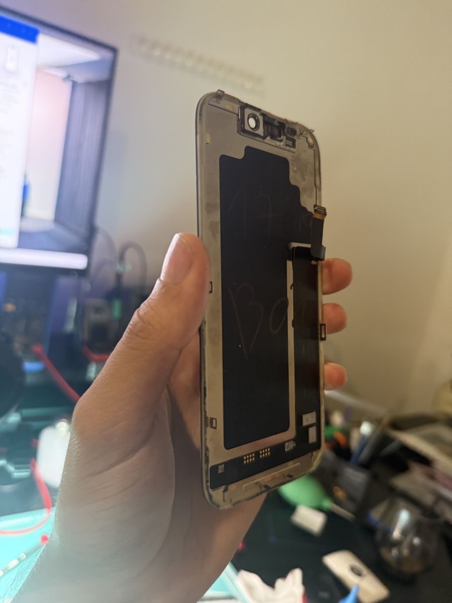 Apple Telefoni cellulari / Smartphones: DISPLAY IPHONE 17 pro !  – Nuovo (secondo la descrizione) da Chippis venduto da mig_8ns6 4