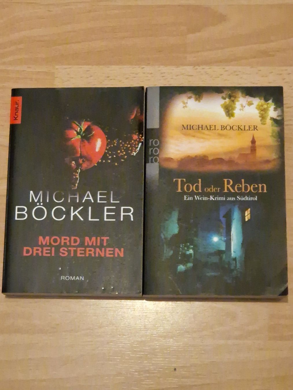 Libri: Michael Böckler 2 Wein Krimis – Usato da Neuhausen am Rheinfall venduto da Alchimista
