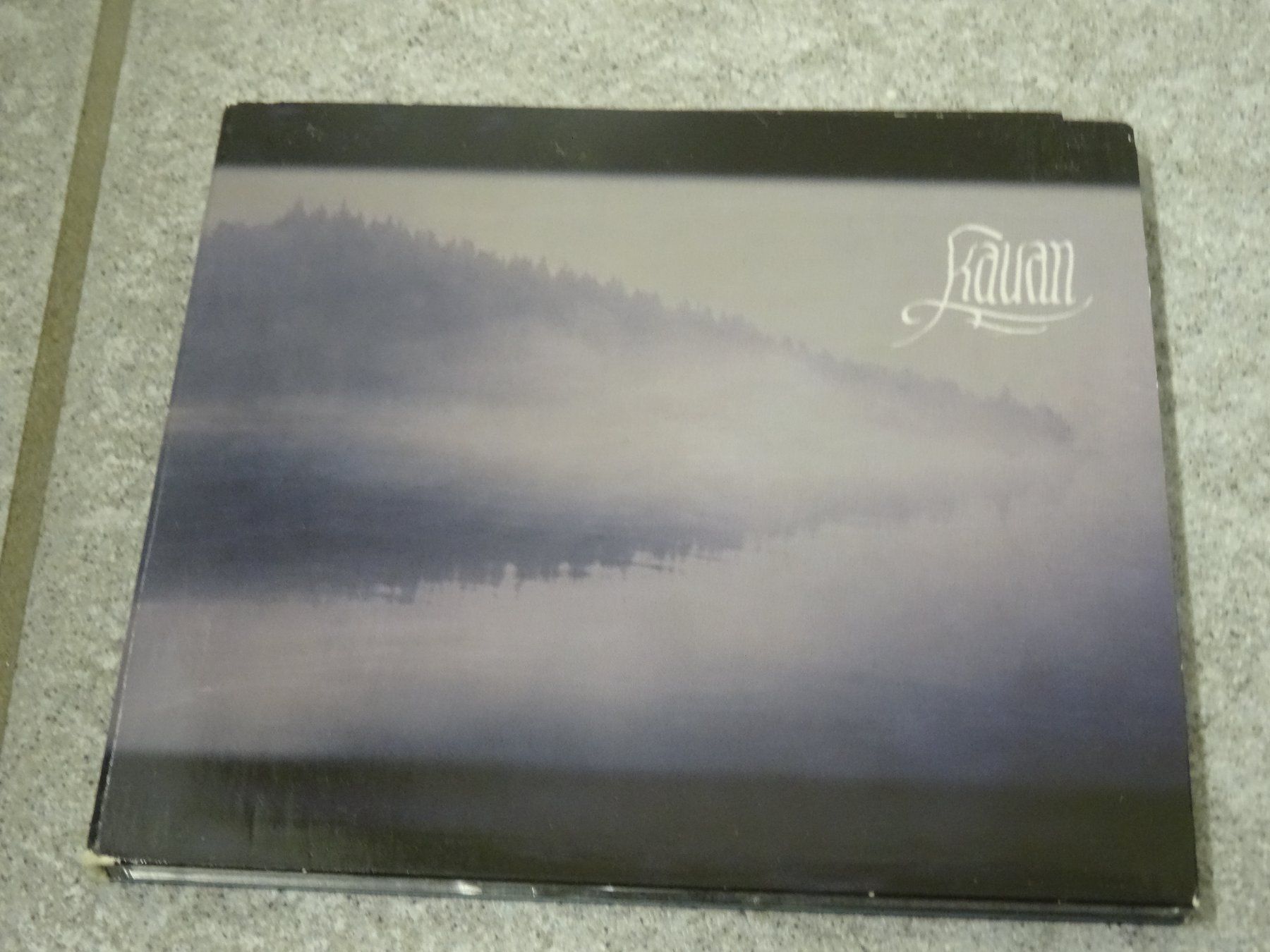 CDs: Tenhi - Kauan CD – Gebraucht aus Olten von Disc-Ausverkauf