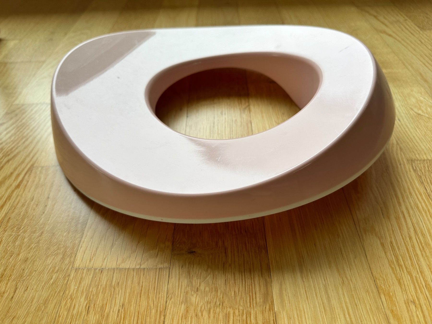 WC: Luma Toilettensitz – D'occasion à Baden par polveres 1