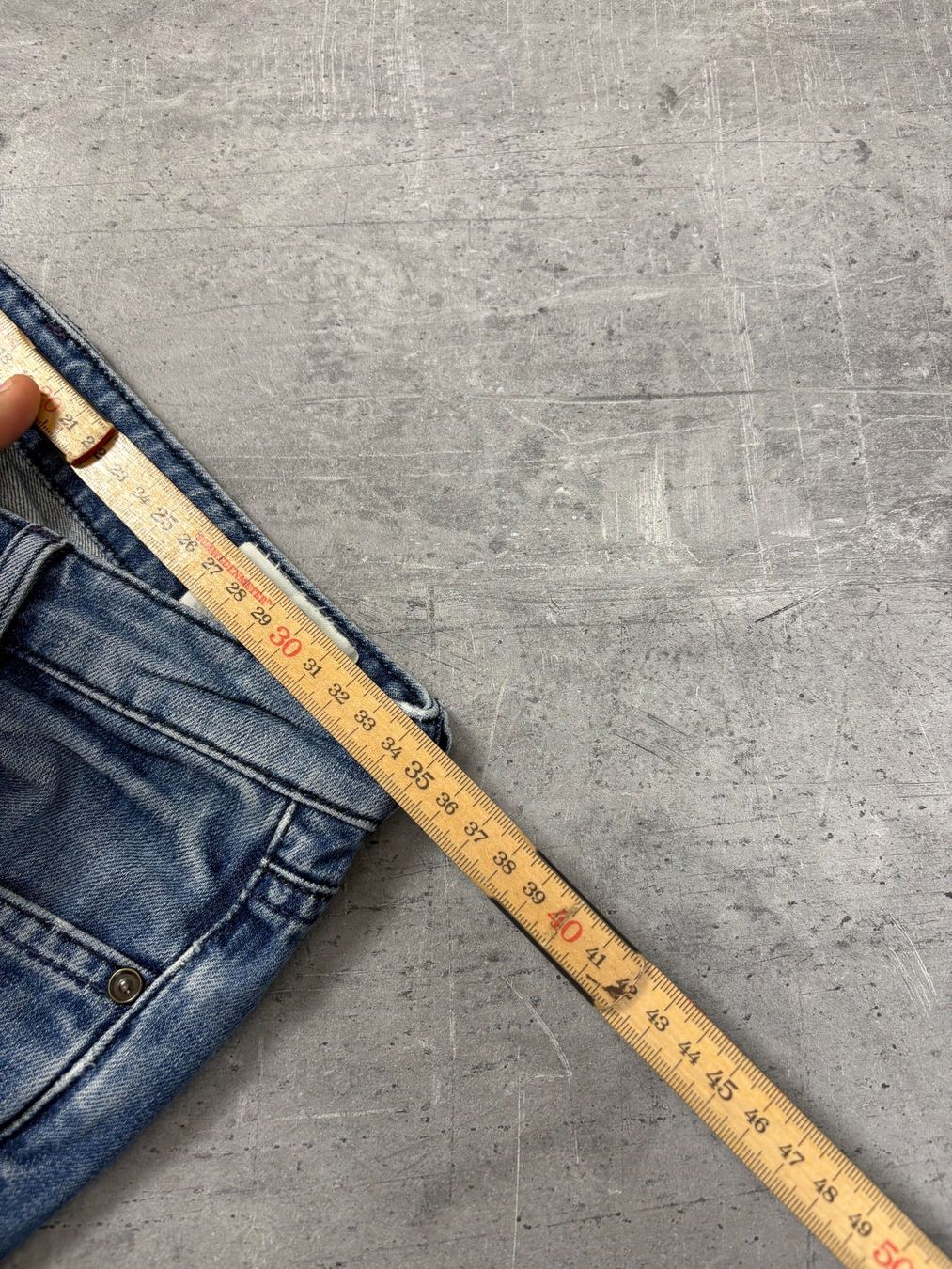 Diesel Jeans: Vintage Diesel Bootcut Flared Jeans (S) – Nuovo (secondo la descrizione) da Werdenberg venduto da hase.vintage 8
