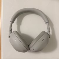 Kopfhoerer Sony WH-1000XM6 grau guter Zustand